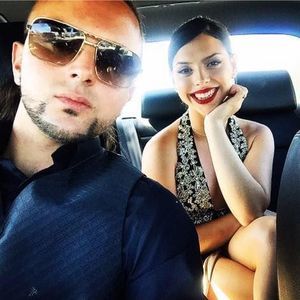 Meet your Posher, Adrián