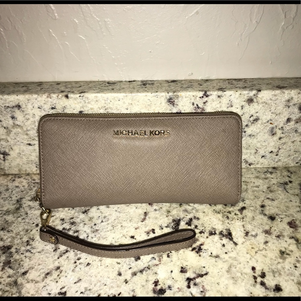 Grey Michael Kors Wallet