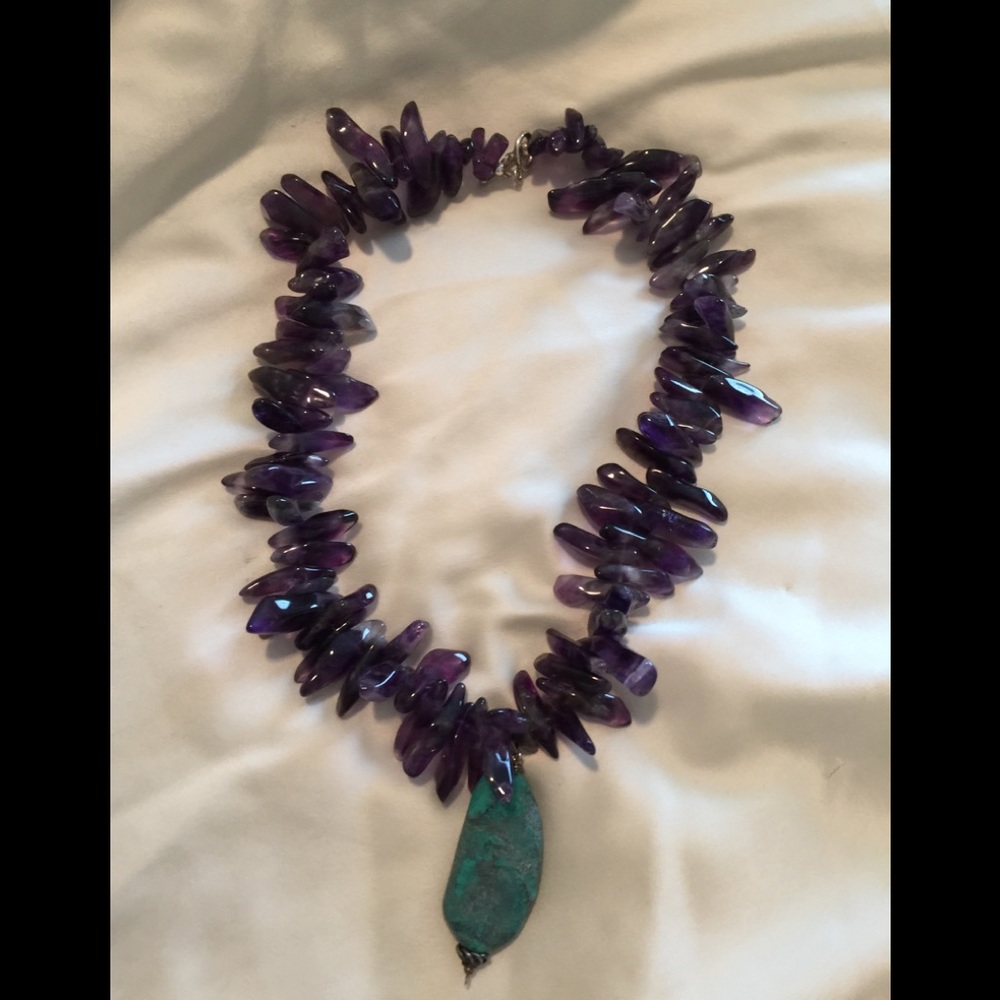 Handcrafted neckless