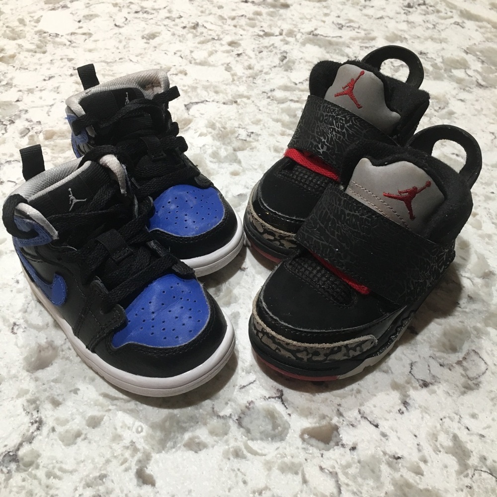 2 pairs of Jordans