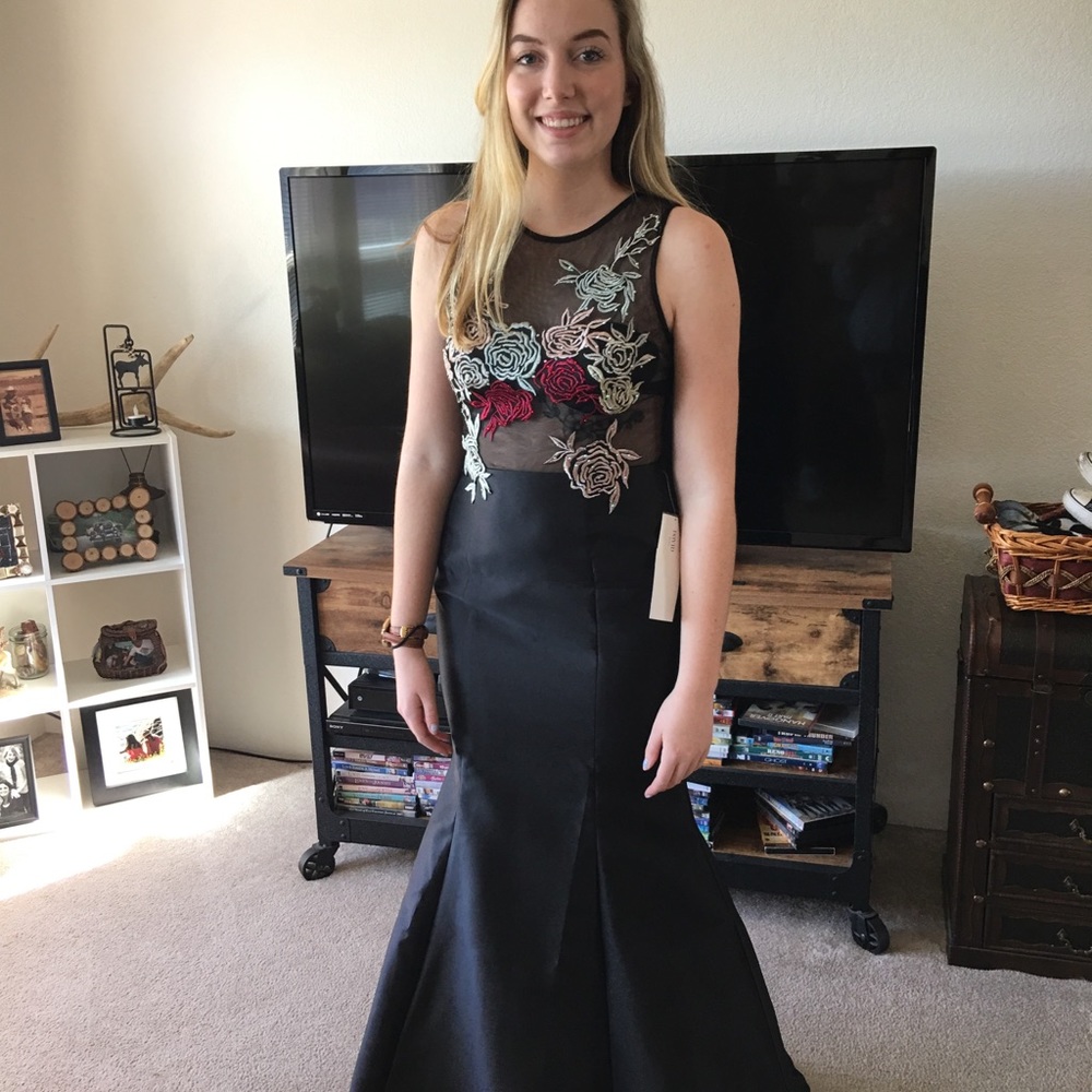 Prom dress