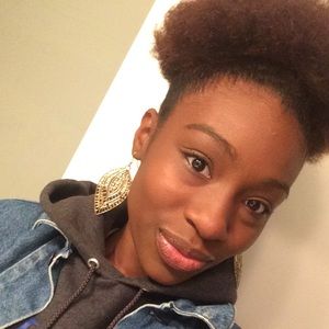 Meet your Posher, Alysa