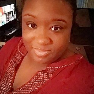 Meet your Posher, Lovette