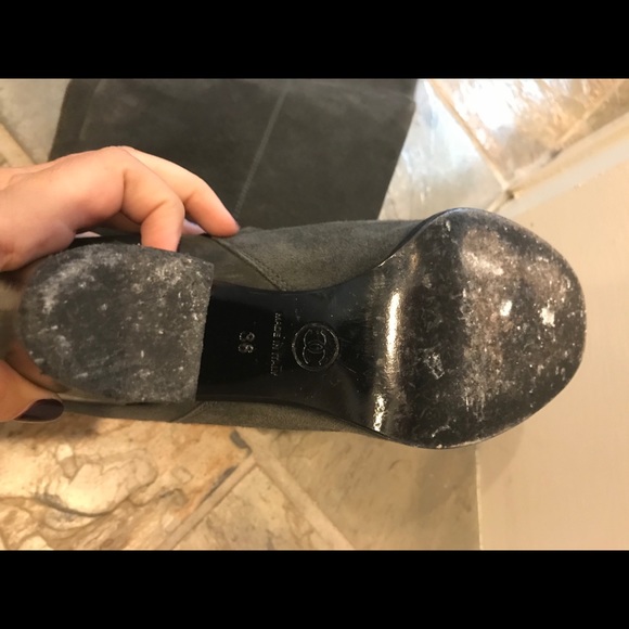 Boots - Picture 3 of 3