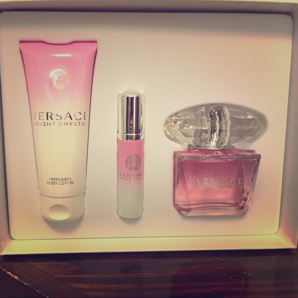 Versace bright crystal 3 piece set