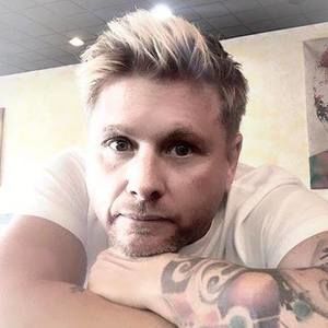 Meet your Posher, Justin