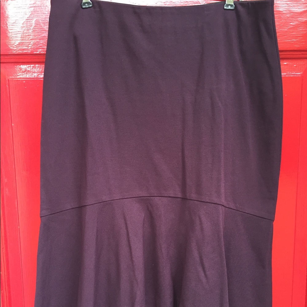 Ann Taylor high-low skirt