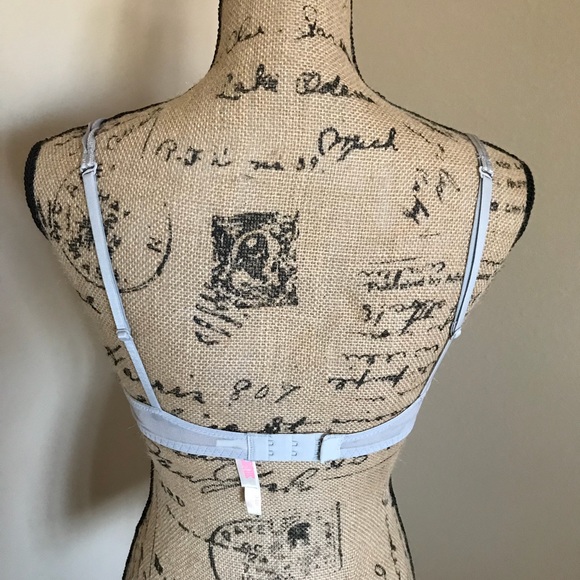 VS PINK Bra - Picture 3 of 3