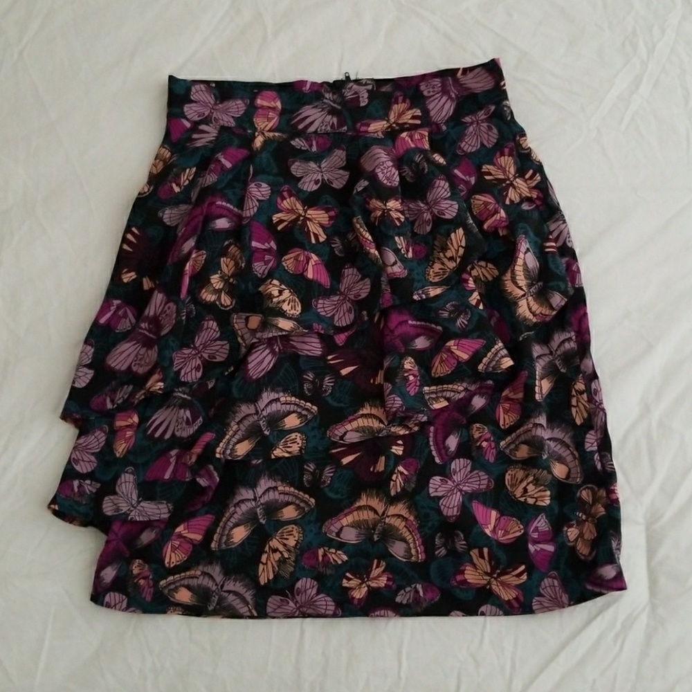 H&M skirt with ruffles