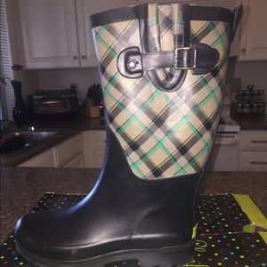 Rain boots