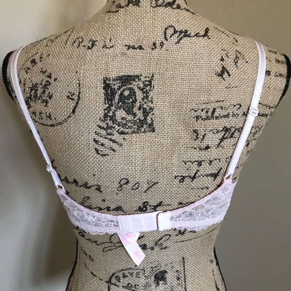 VS Bra - Picture 3 of 3