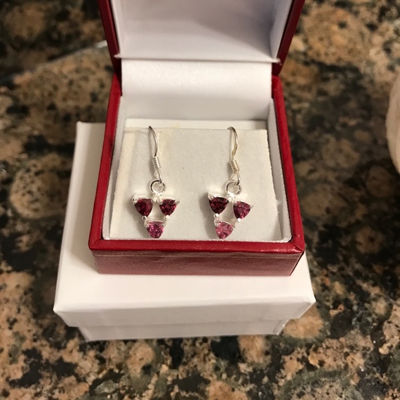 STERLING SILVER RASPBERRY RHODOLITE GARNET EARRING - Picture 5 of 7
