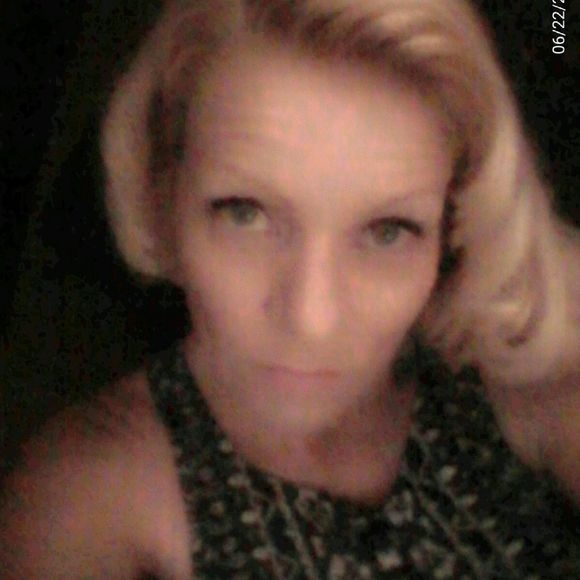 Meet your Posher, Jonny - Picture 1 of 1