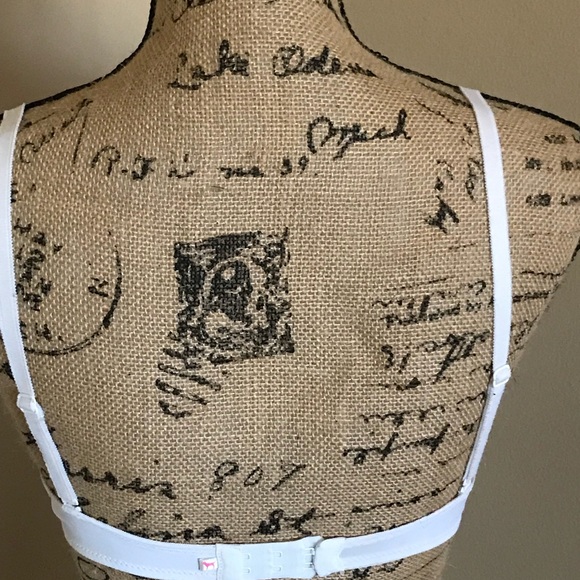 VS PINK Bra - Picture 3 of 3