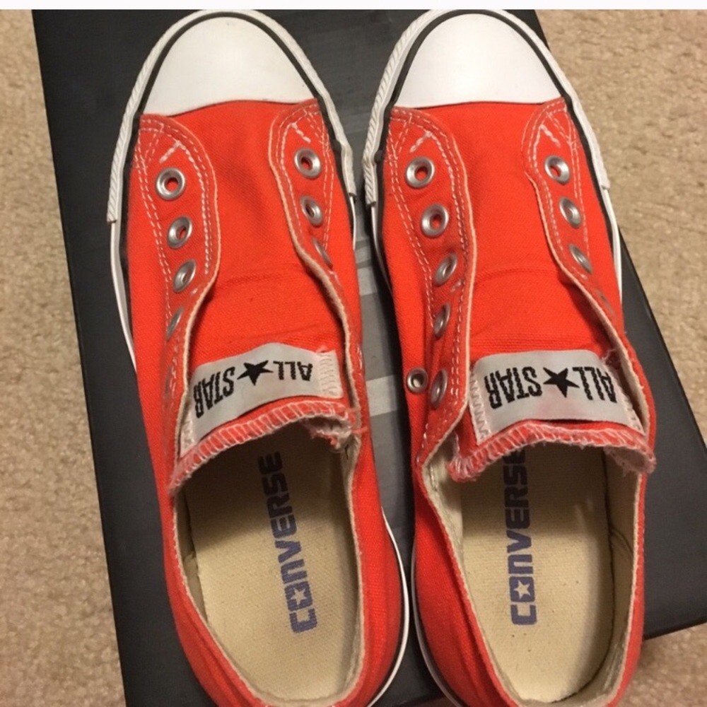 Red Converse
