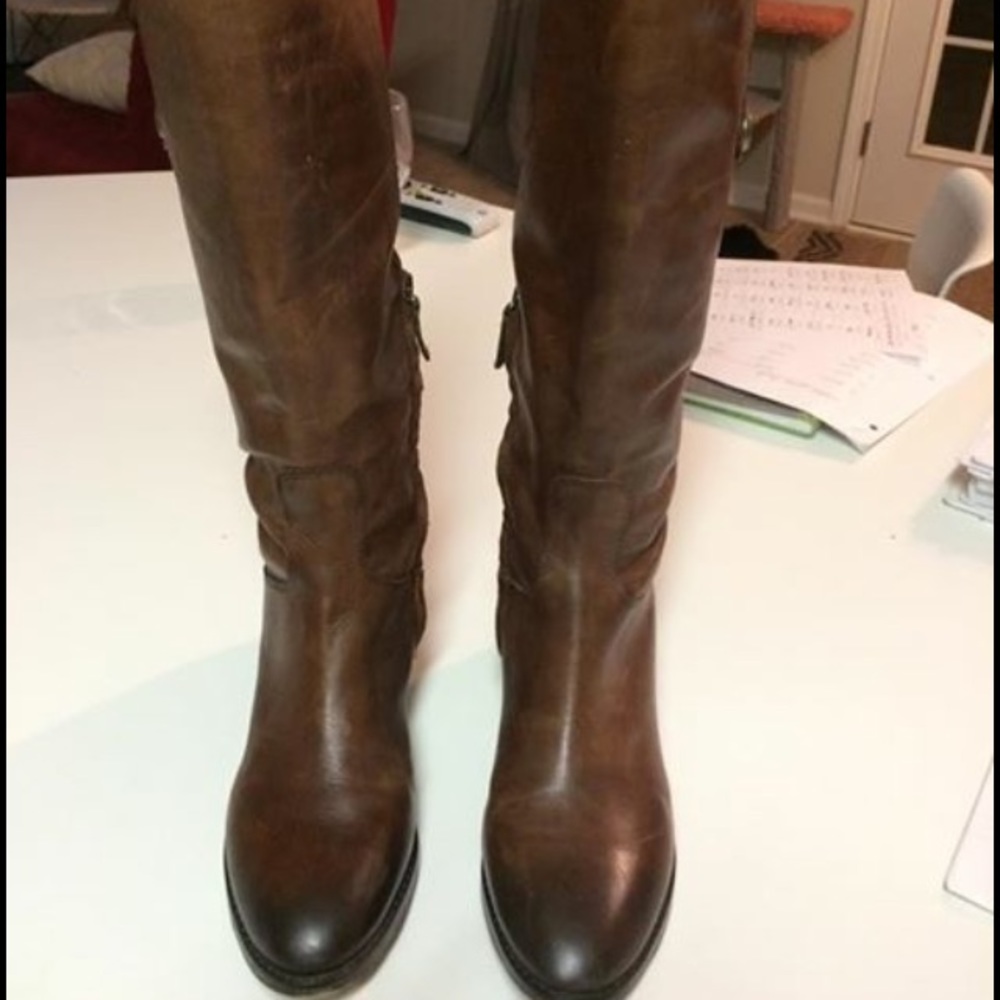 Arturo Chiang boots size 8