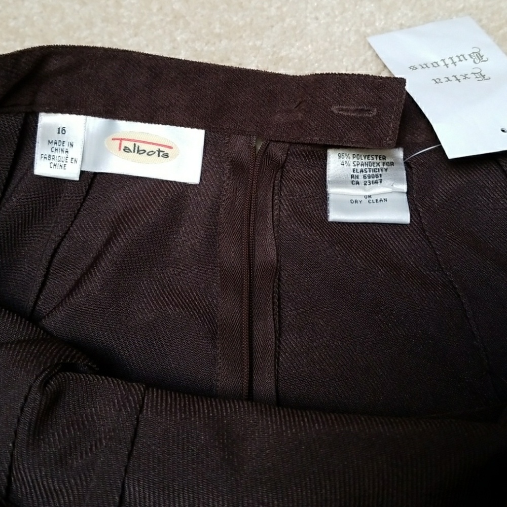 Talbots skit below the knee - Picture 3 of 6