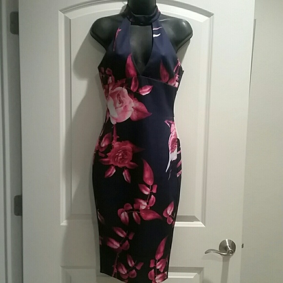 Midi length floral choker dress - Picture 1 of 3