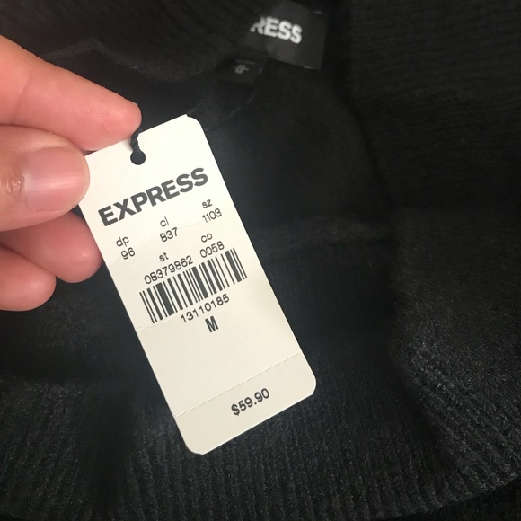 Oversized Sweater from Express ✨✨ Brand New - Picture 6 of 8