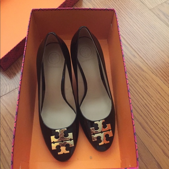 Tory Burch Shoes - Tory Burch size 5