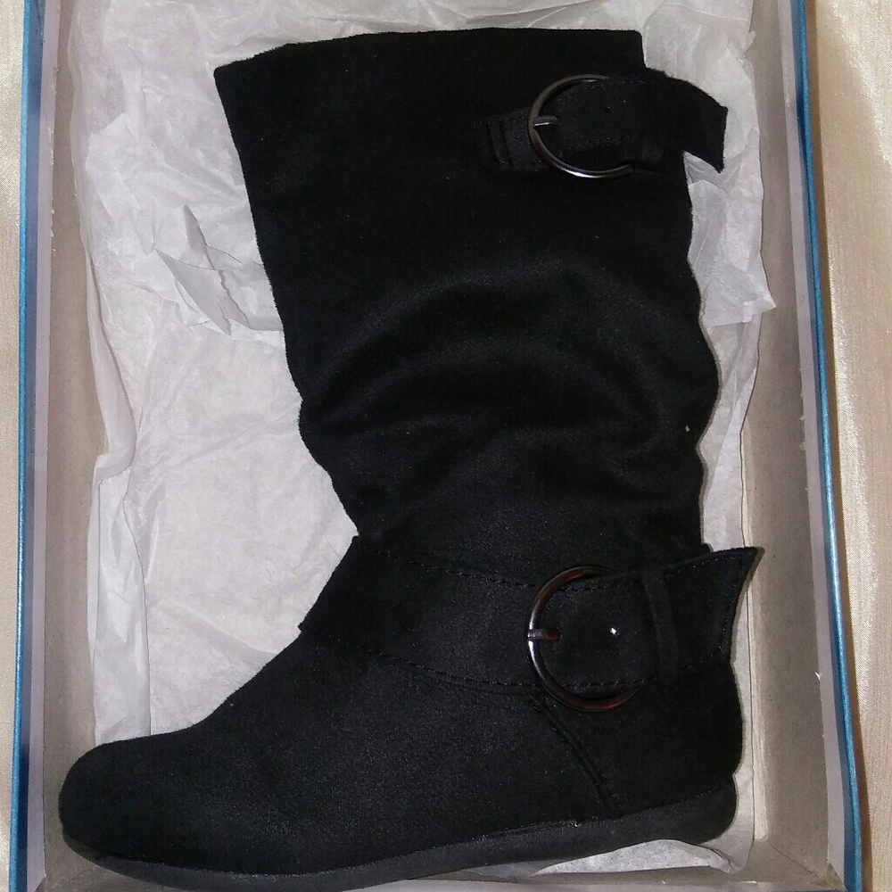 Black Boots