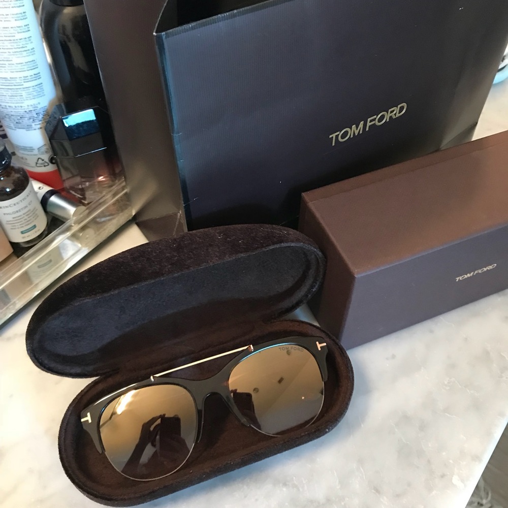 Tom Ford sunnies