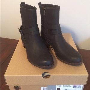 UGG Lorraine Black Boots