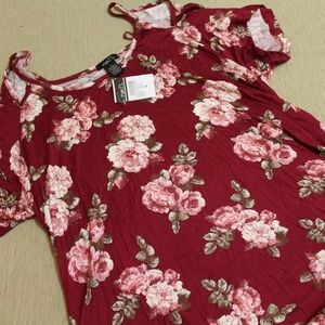 NEW Open Shoulder Floral Print Shirt