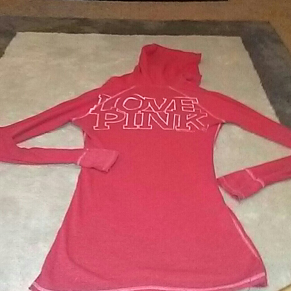 Pink by vs hooded thermal top sz Small