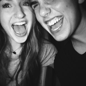 Meet your Posher, Ainsley