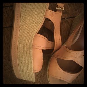 Lucky Brand Platform Sandals