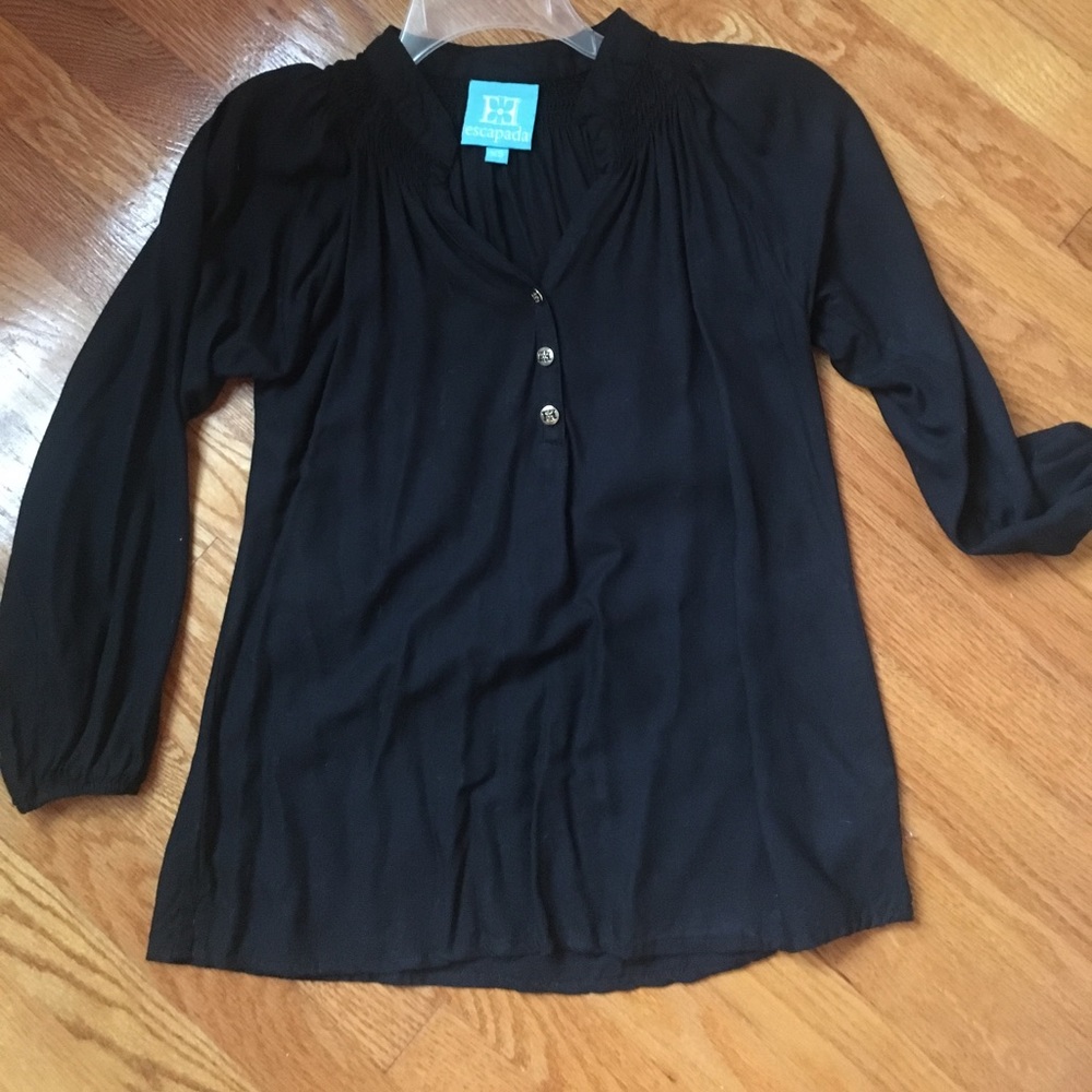 Escapades living tip sz xs