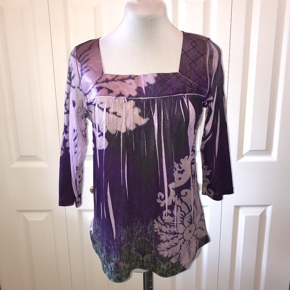 💋Live & Let Live Purple Floral Top 3/4 sleeve sz