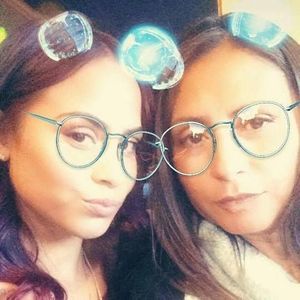 Meet your Posher, Jc