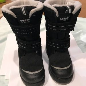 Toddler snow boots