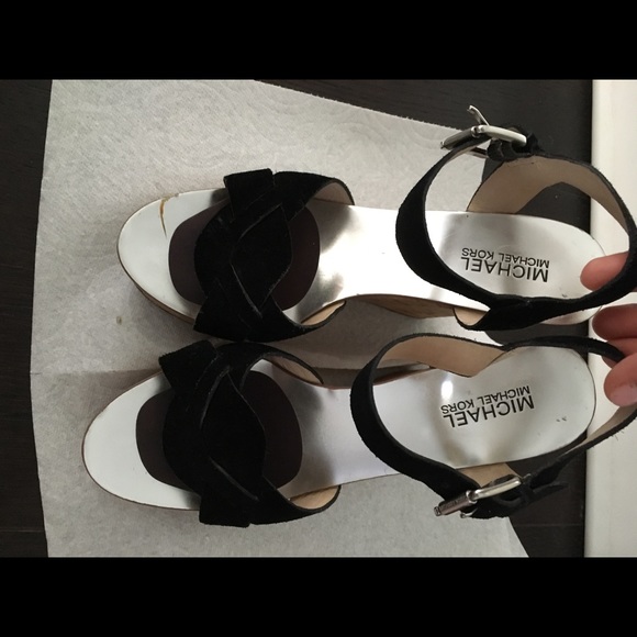 MK cork and black suede wedges - Picture 3 of 4