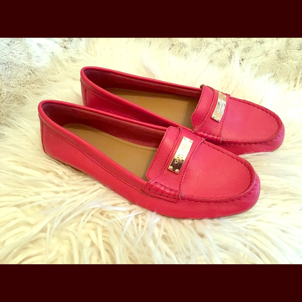 8M NWOT Coach red leather driving mocs