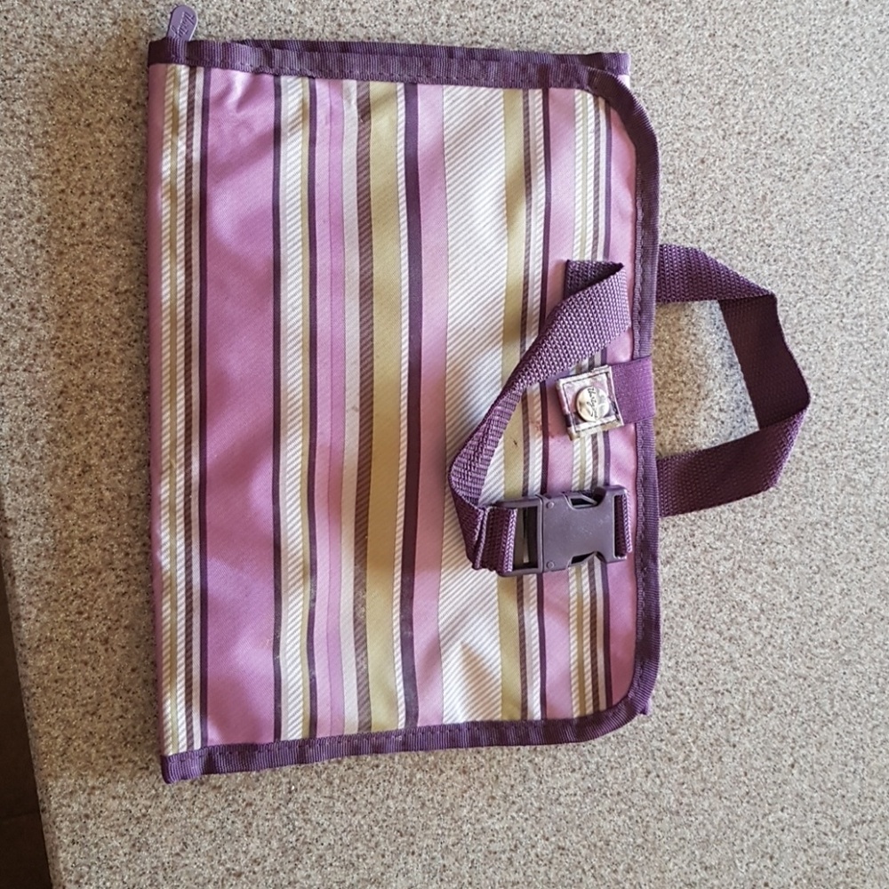 Thirty one make up bag