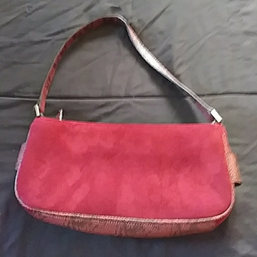 Purse - Picture 2 of 3