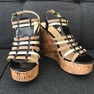 Report Black Beige Gold 5” Wedge Sandals