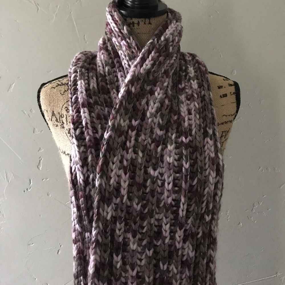 Loft knit scarf