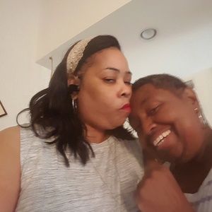 Meet your Posher, Renee