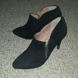 black heels