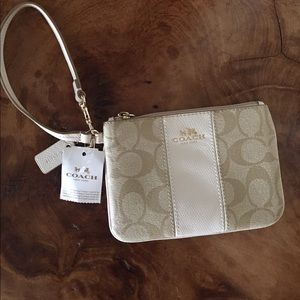 Coach wristlet, brand new, never used.