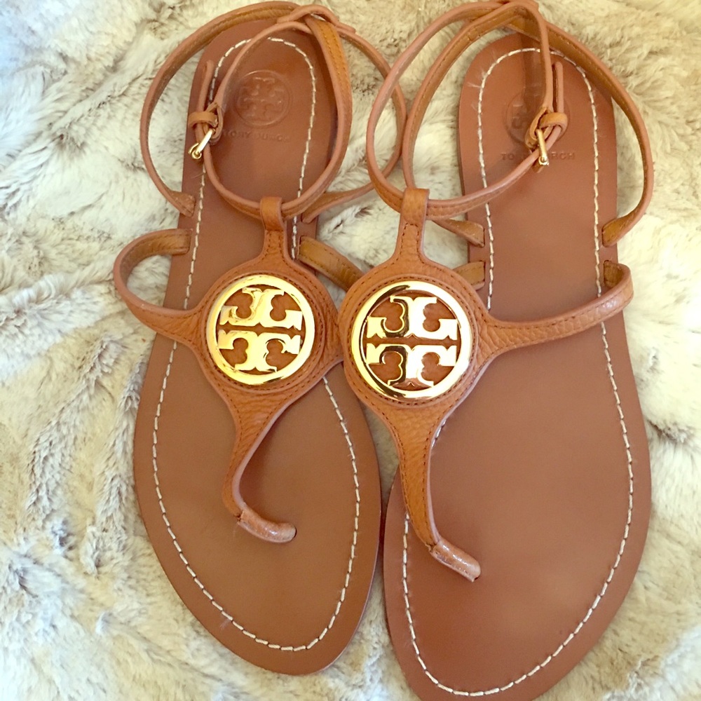 8M Tory Burch tan leather gladiator sandals