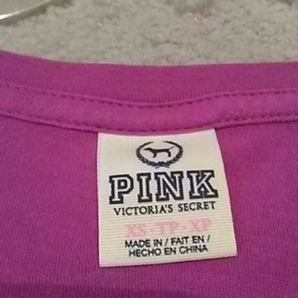 Pink by vs graphic t-shirt size xs - Picture 4 of 4