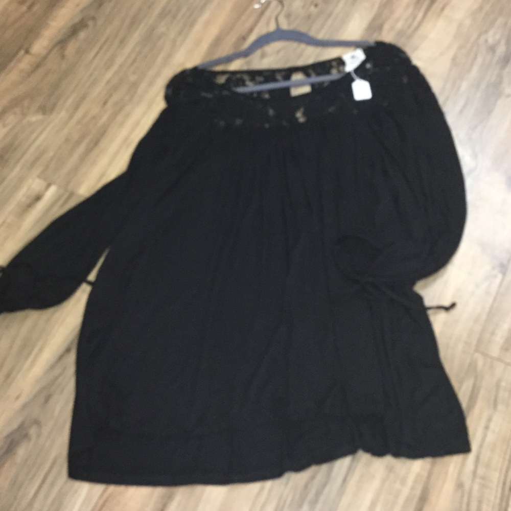 Black with Lace Dress/Long Shirt
