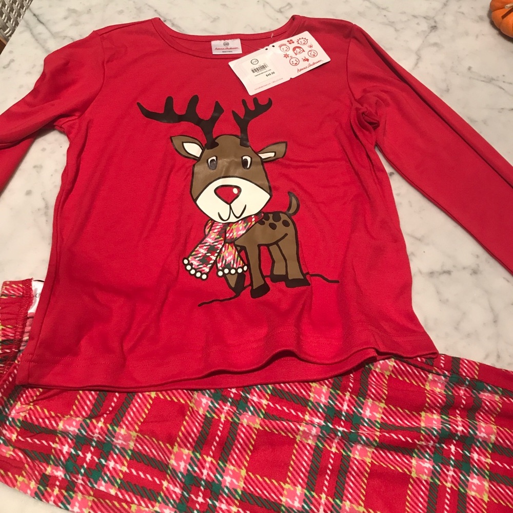 NWT Hanna Andersson Reindeer PJ set 150 cm
