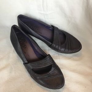 Deep Indigo low Heels