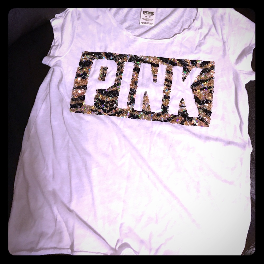 VS pink lounge top